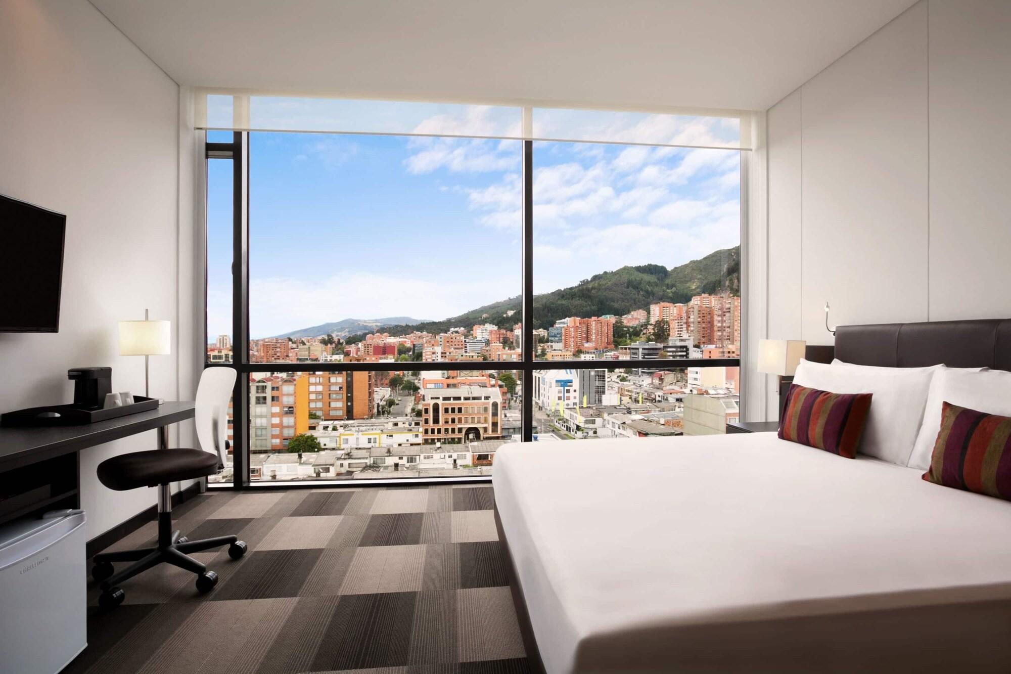 Tryp By Wyndham Bogota Usaquen Exterior photo