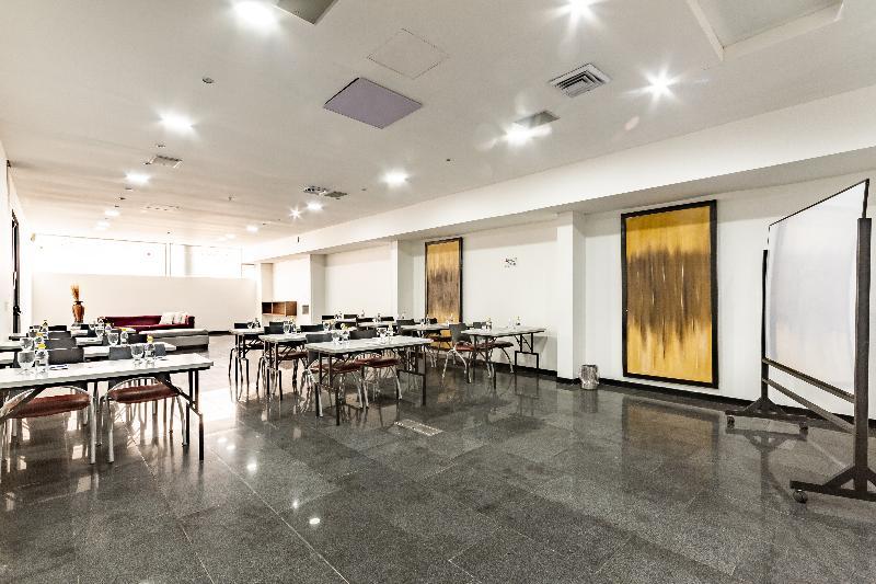 Tryp By Wyndham Bogota Usaquen Exterior photo